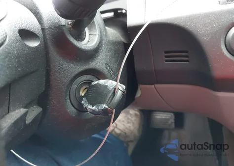 2009 Honda Civic Hybrid from USA, damaged, VIN JHMFA36259S002523